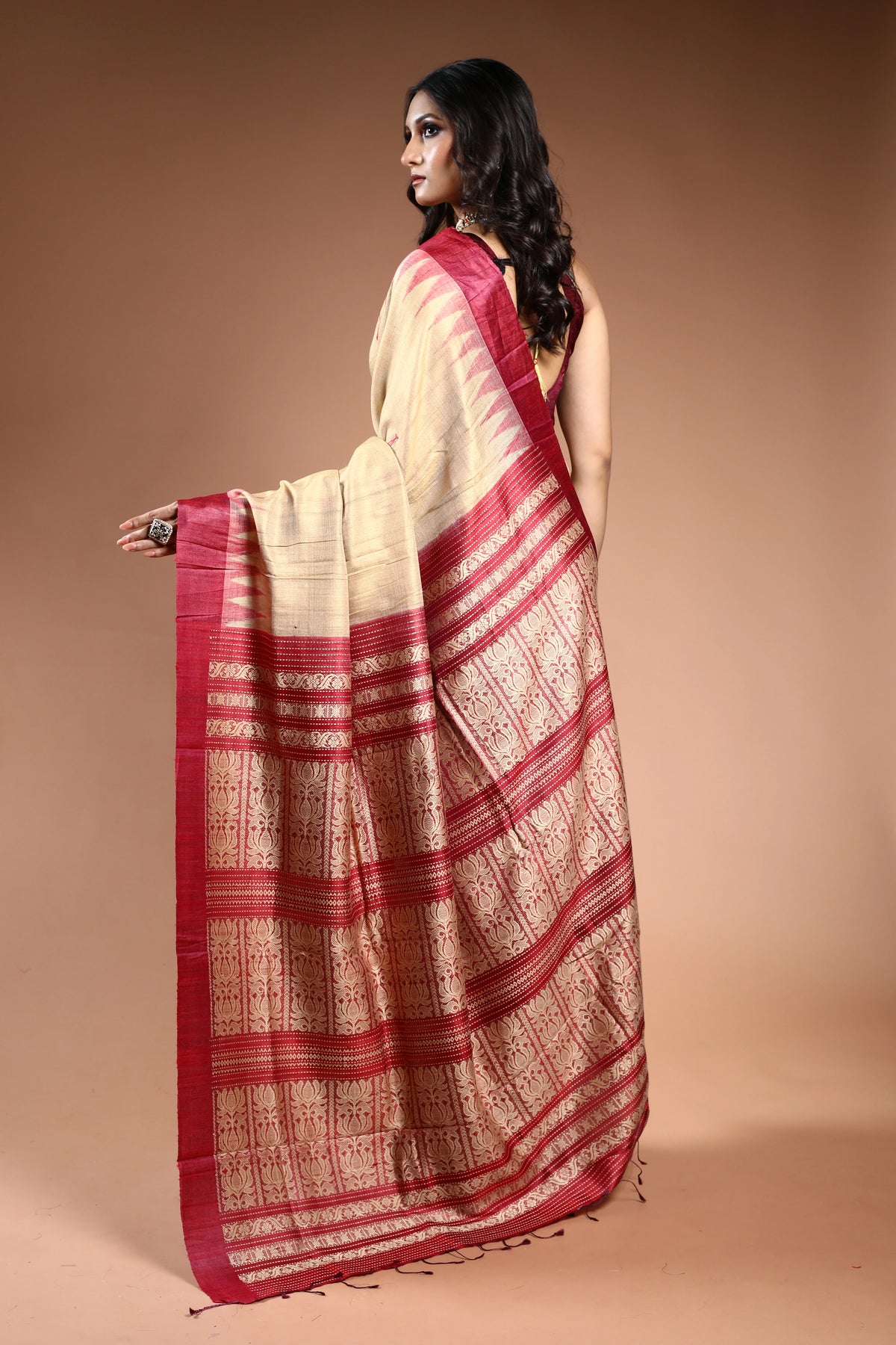 EBS273B4 Beige