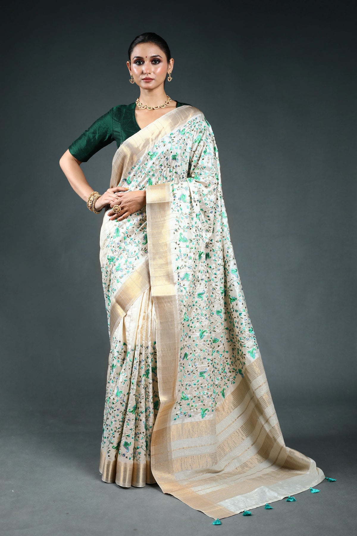EBS243B4 - Silk Saree Offwhite - front