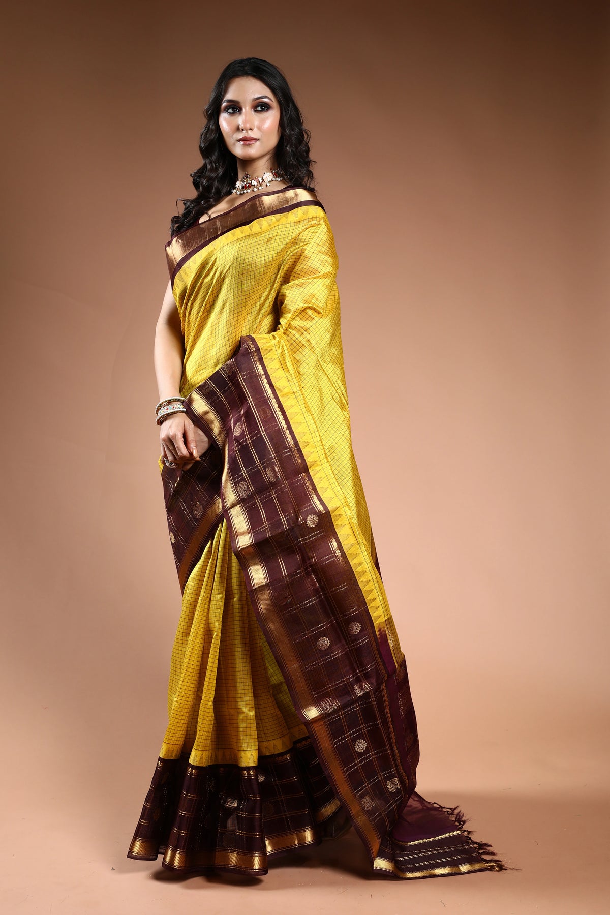 EBS265B4 Golden Yellow
