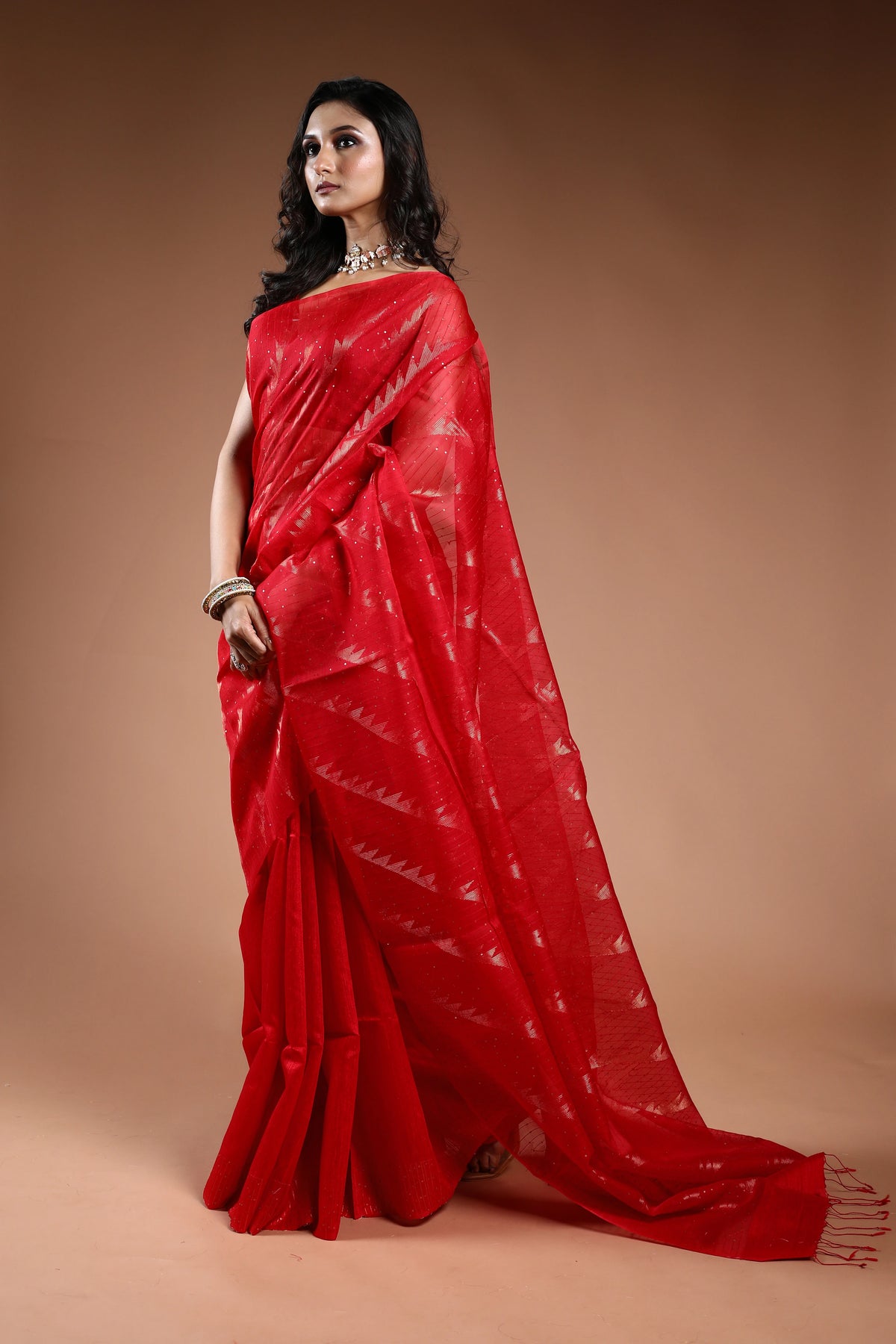 EBS274B4 Red