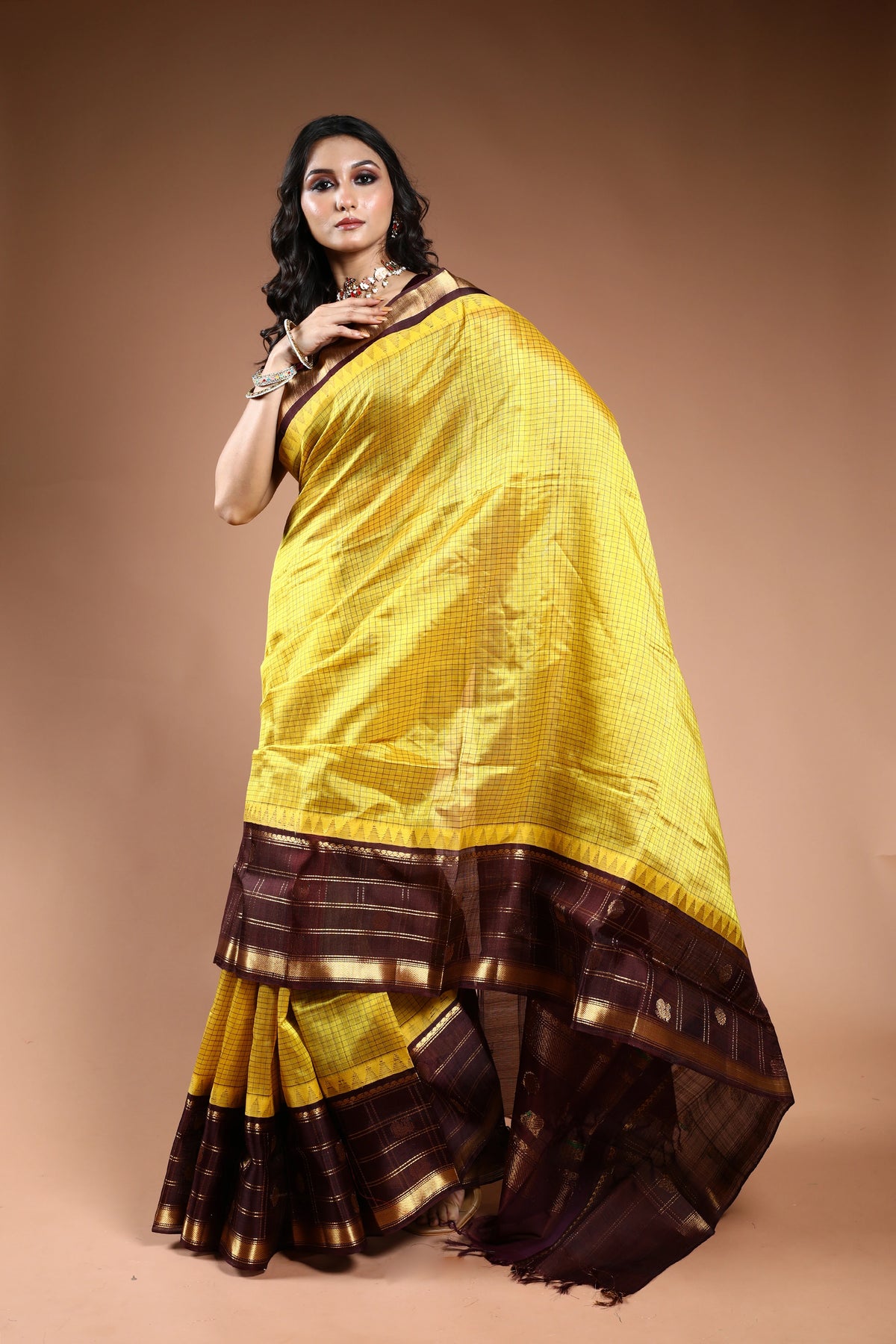 EBS265B4 Golden Yellow